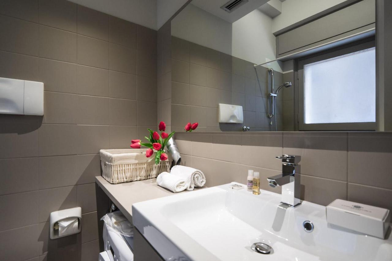 Contempora Apartments - Elvezia 8 - E14 Милан Экстерьер фото